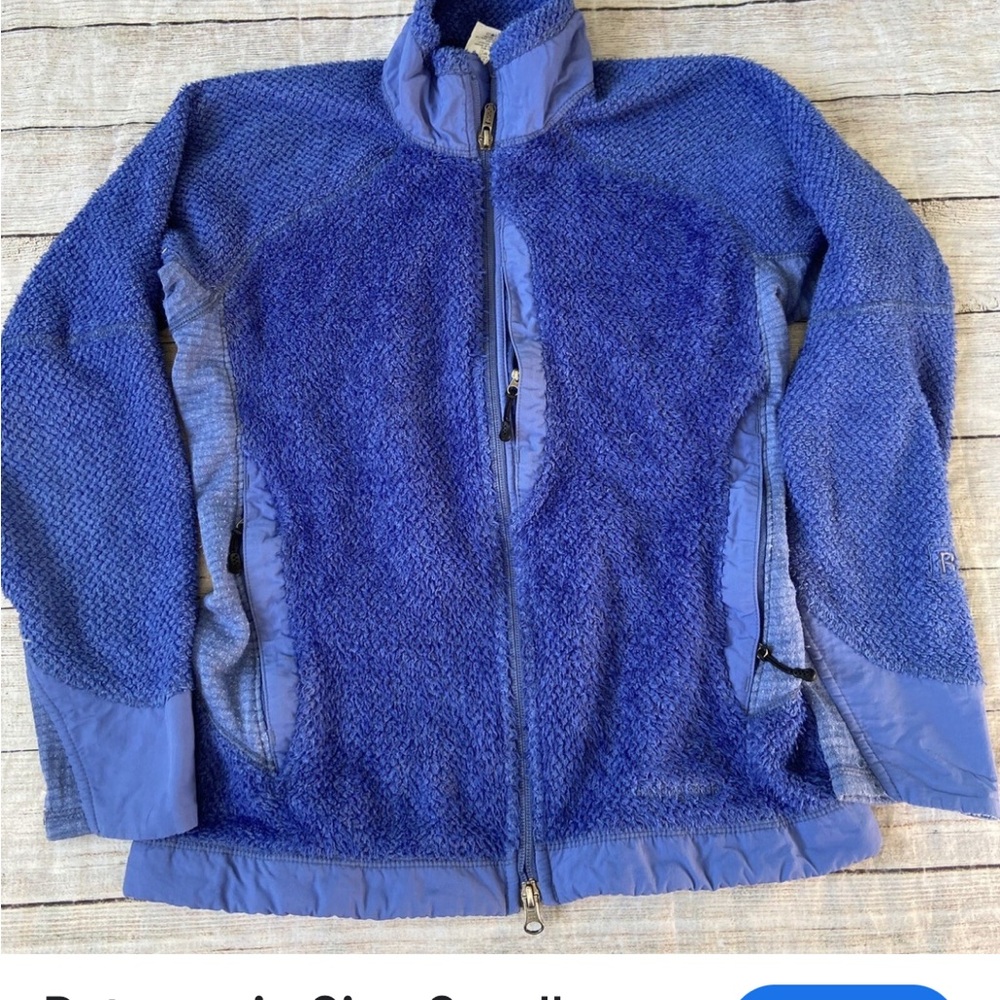 W's Patagonia R3 Jacket
Style #
25720_VINTAGE - Picture 5 of 5
